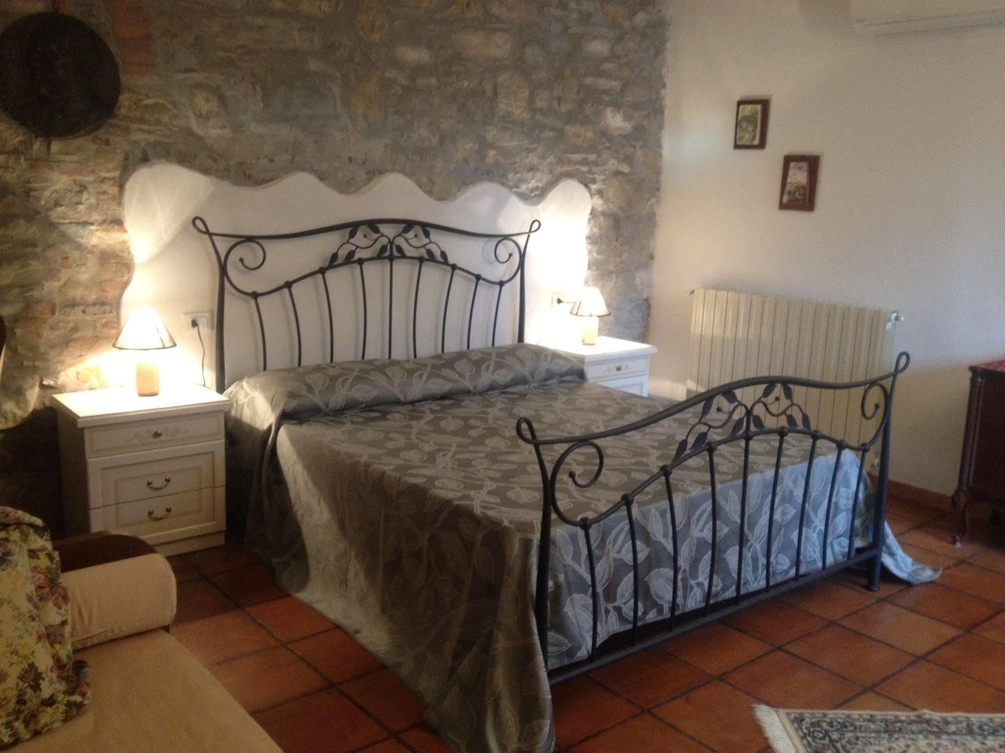 Campo Di Carlo Guest House Sassetta Exterior foto